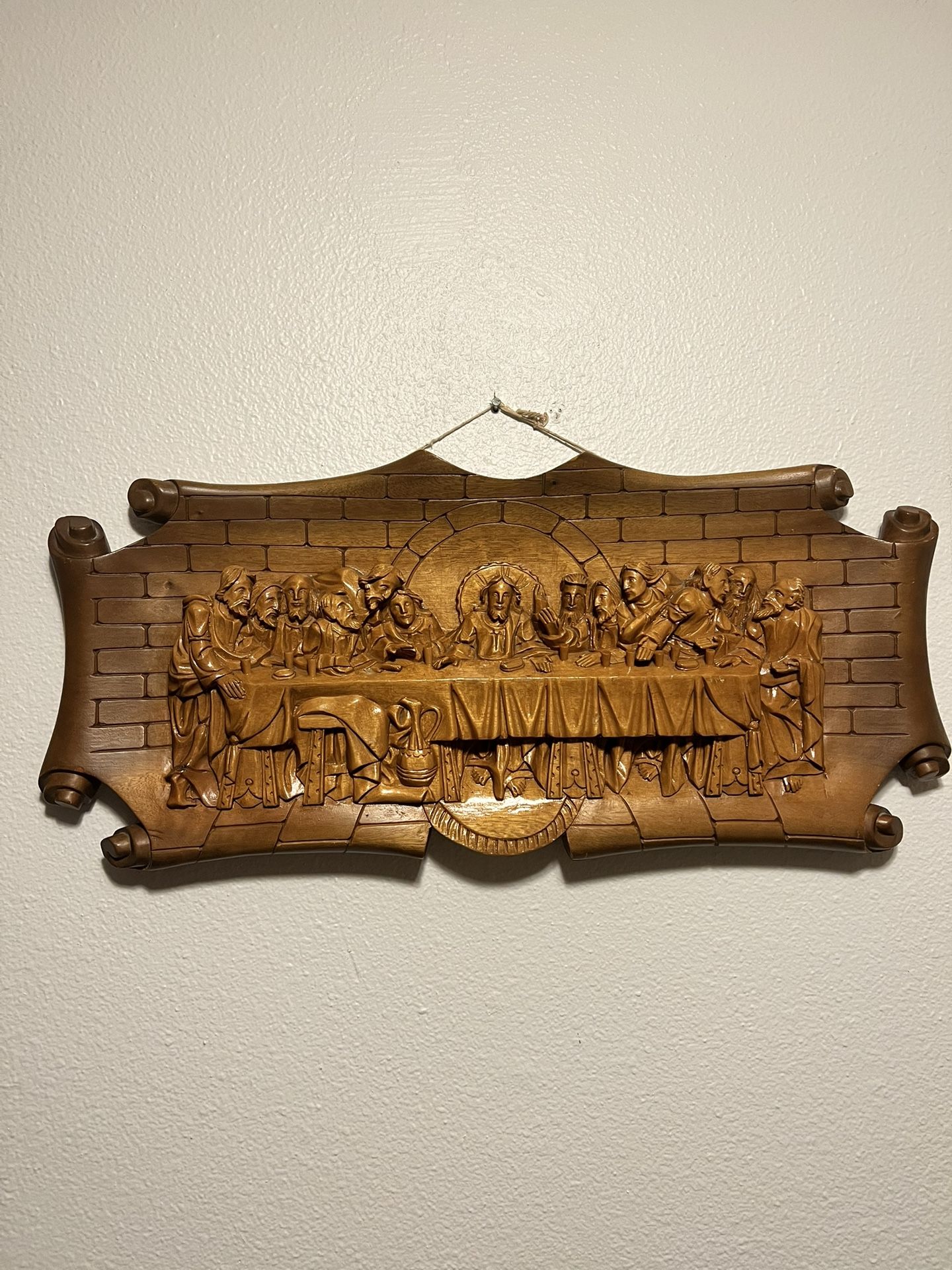 Handmade wooden sculpture of the Last Supper, size 27-12