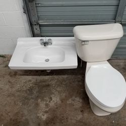 Commercial Bathroom Set
