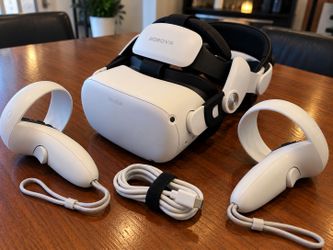 Oculus Quest 2 + BOBOVR M2 Pro