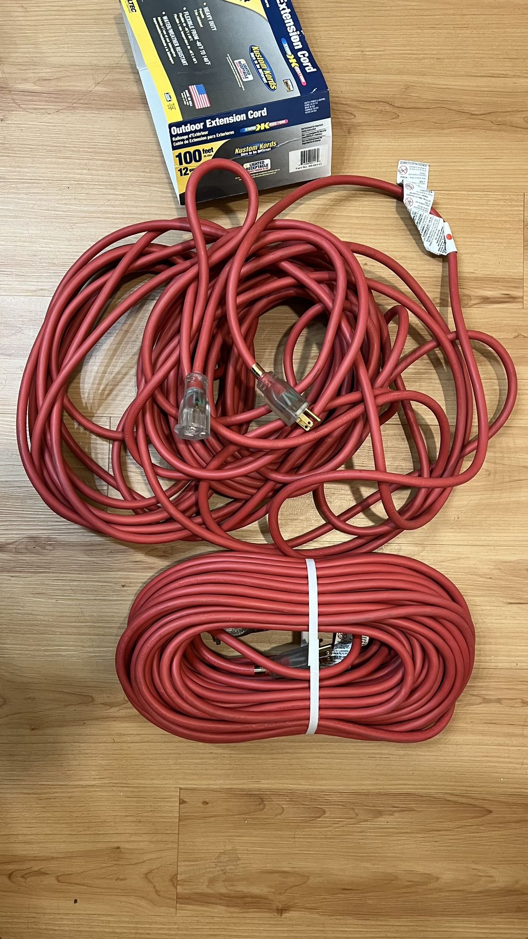 Heavy Duty Outdoor Extension Cord 2X – 100 ft / 12 Gauge (Open Box)