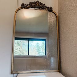 New With Tag Kate And laurel Mirror 