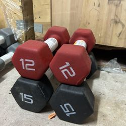 New pair of 12 and 15lb neoprene dumbbells 