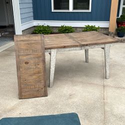 Dinning Table