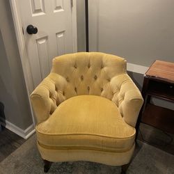 MCM vintage Velvet Chair