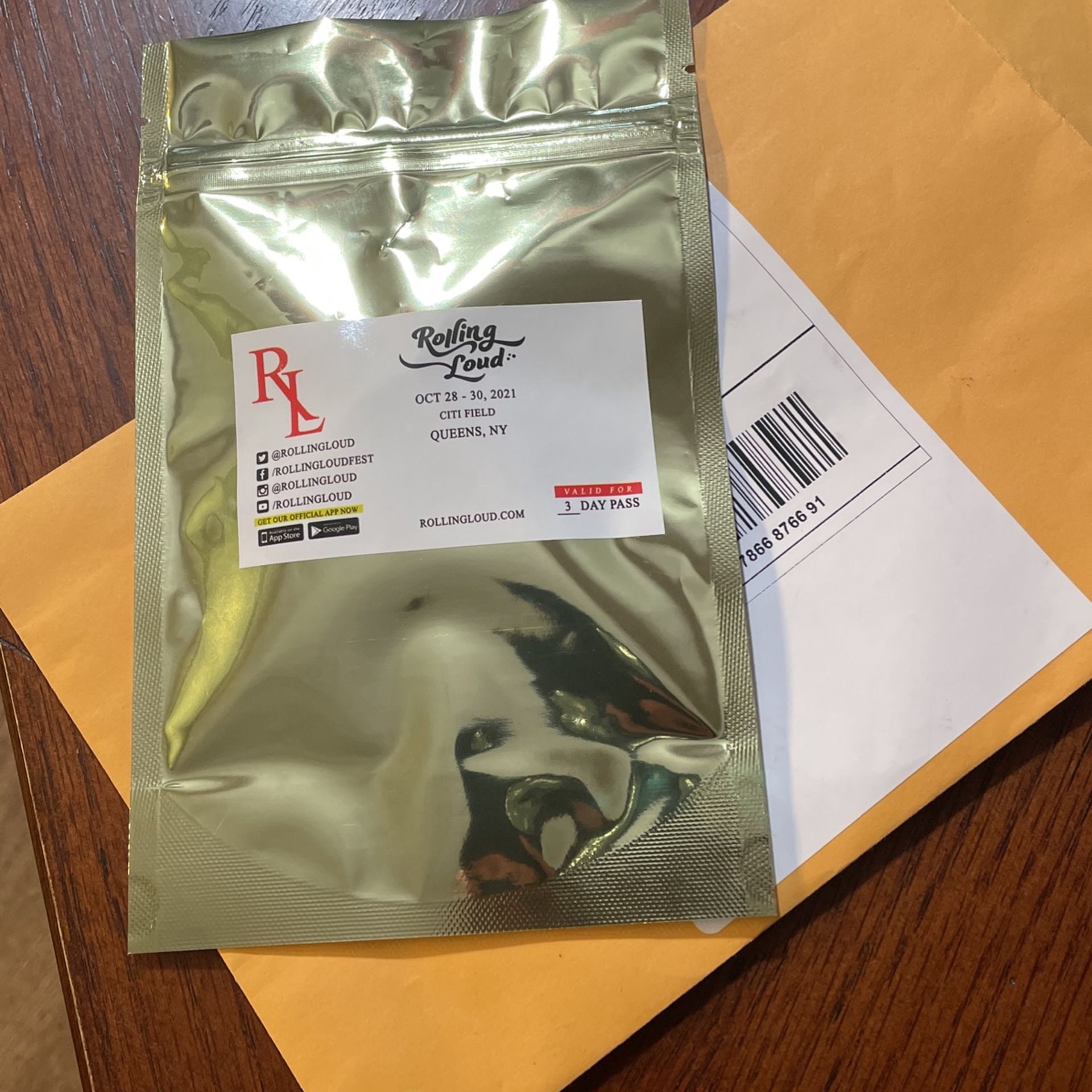 ROLLING LOUD TICKET