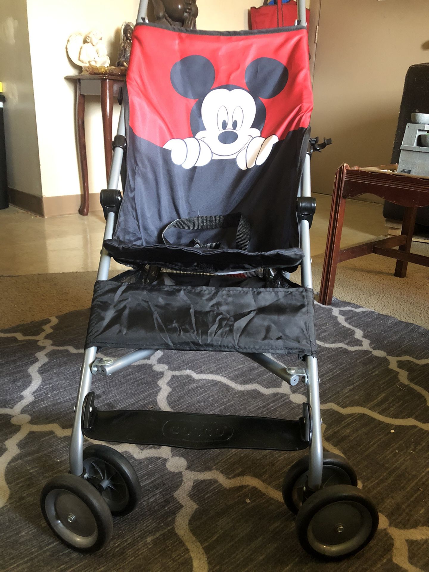 LIKE NEW Cosco Disney Mickey Mouse Stroller 