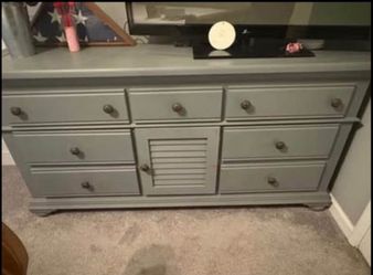 Bedroom set: dresser and armoire $150
