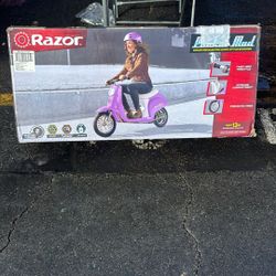 Razor Pocket Mod Classic Euro Style Electric Scooter 