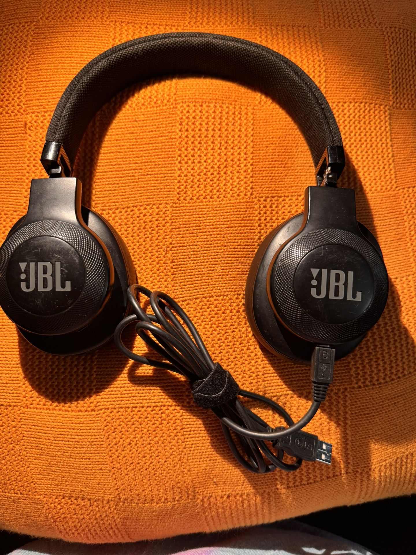 JBL Over Head Headphone
