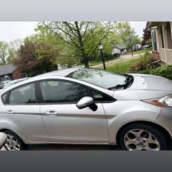 2012 Ford Fiesta