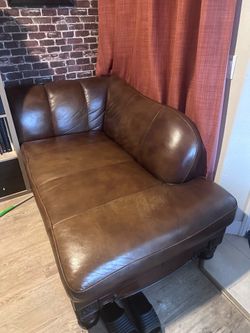 Brown Chaise
