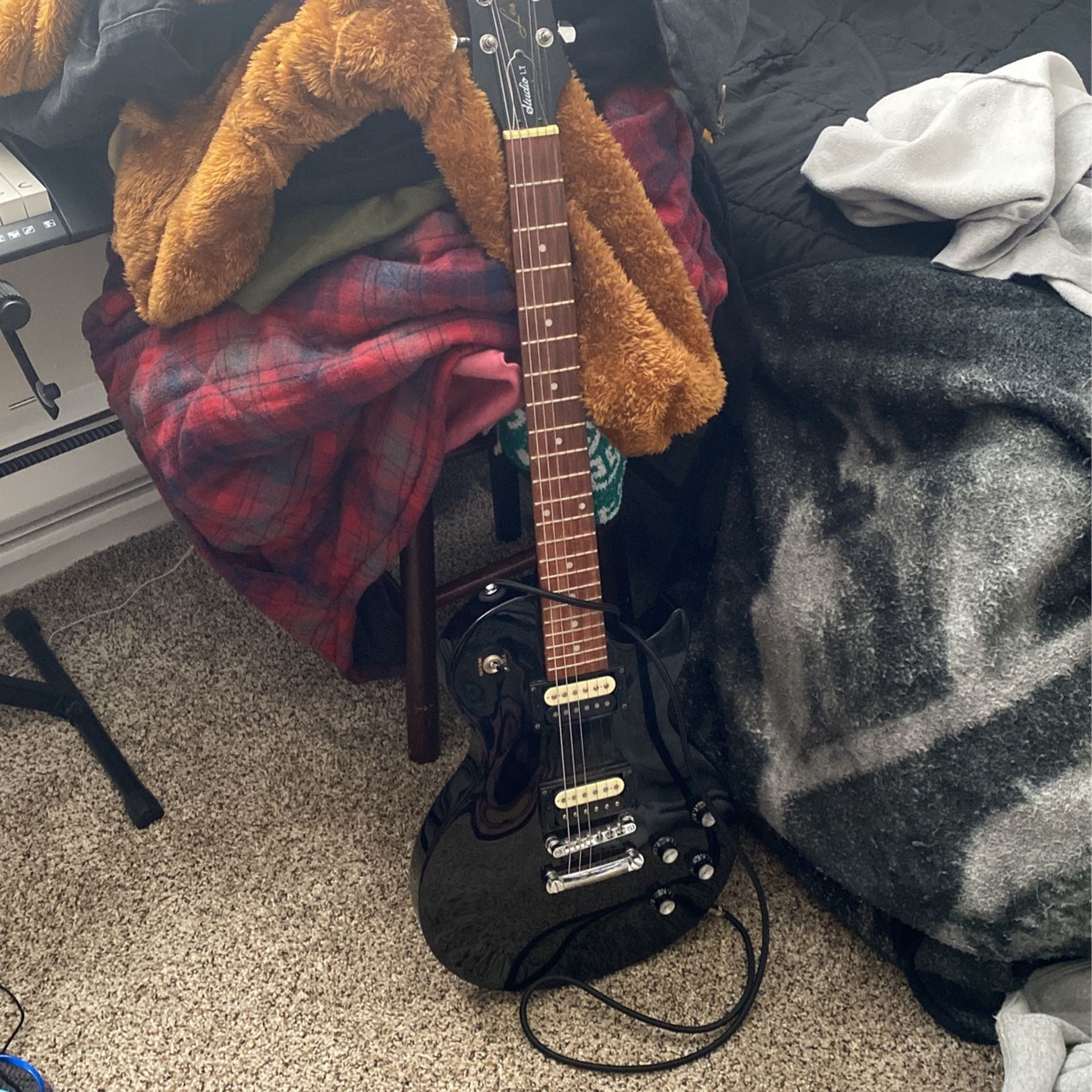 epiphone les paul studio LT