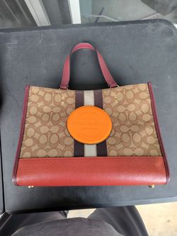 Coach  Signature Jacquard Canvas Dempsey 30 Carryall Tote