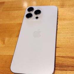 iPhone 15 Pro Max Unlocked