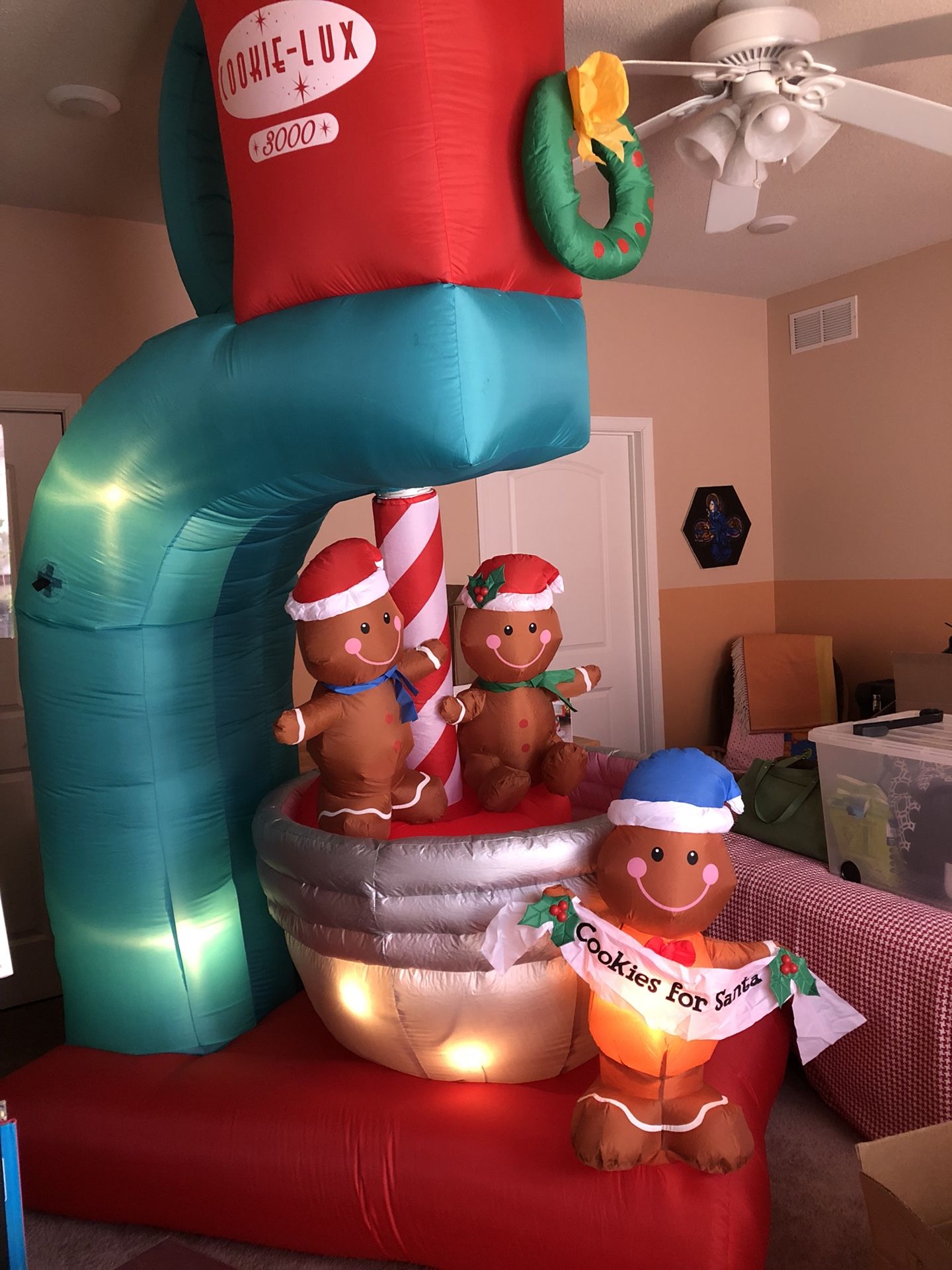 Gemmy Christmas airblown Inflatable Gingerbread mixer blow up