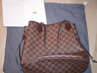 Louis Vuitton Neverfull MM Damier Bag