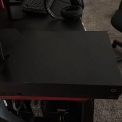 Black Xbox One 