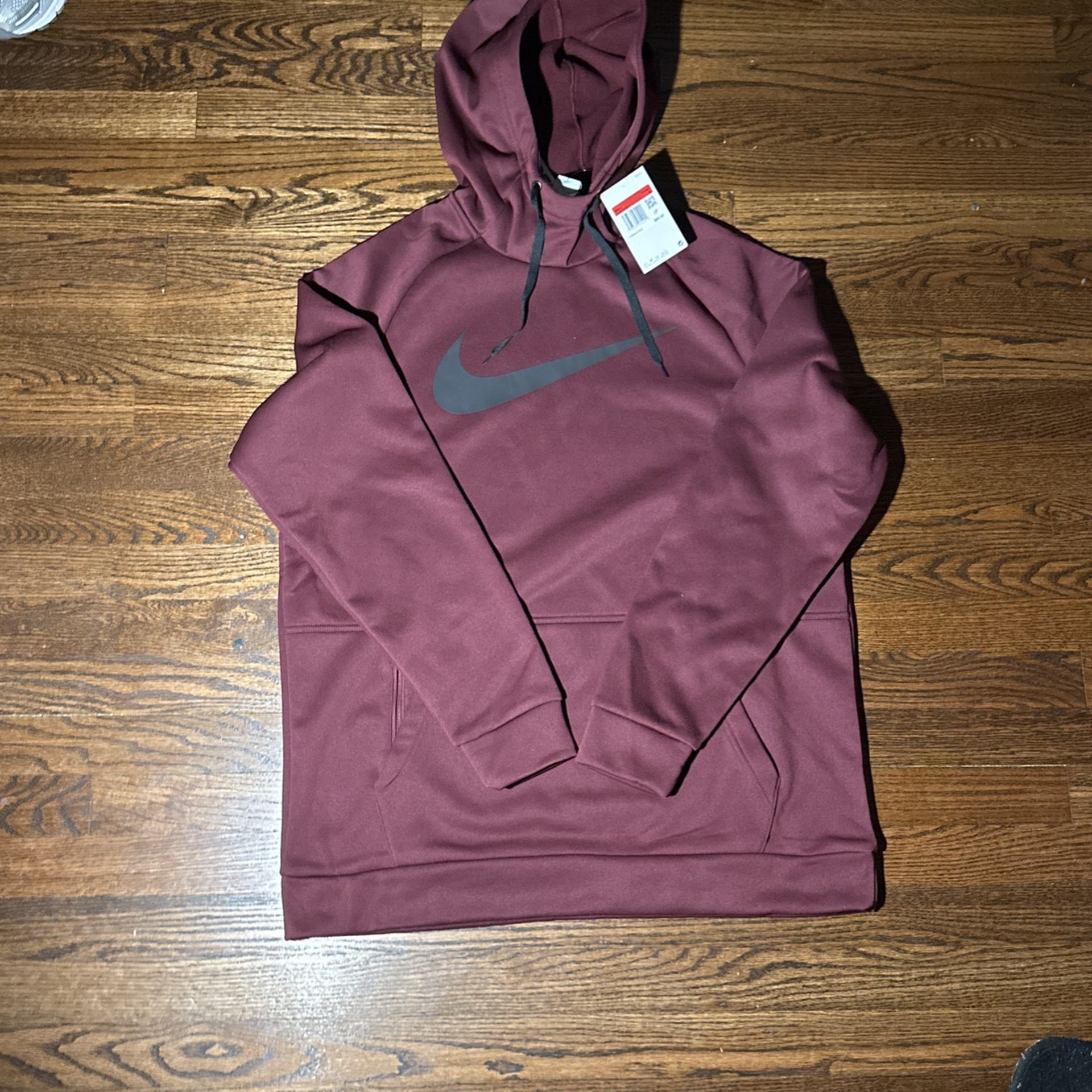 Nike Pullover Size L New