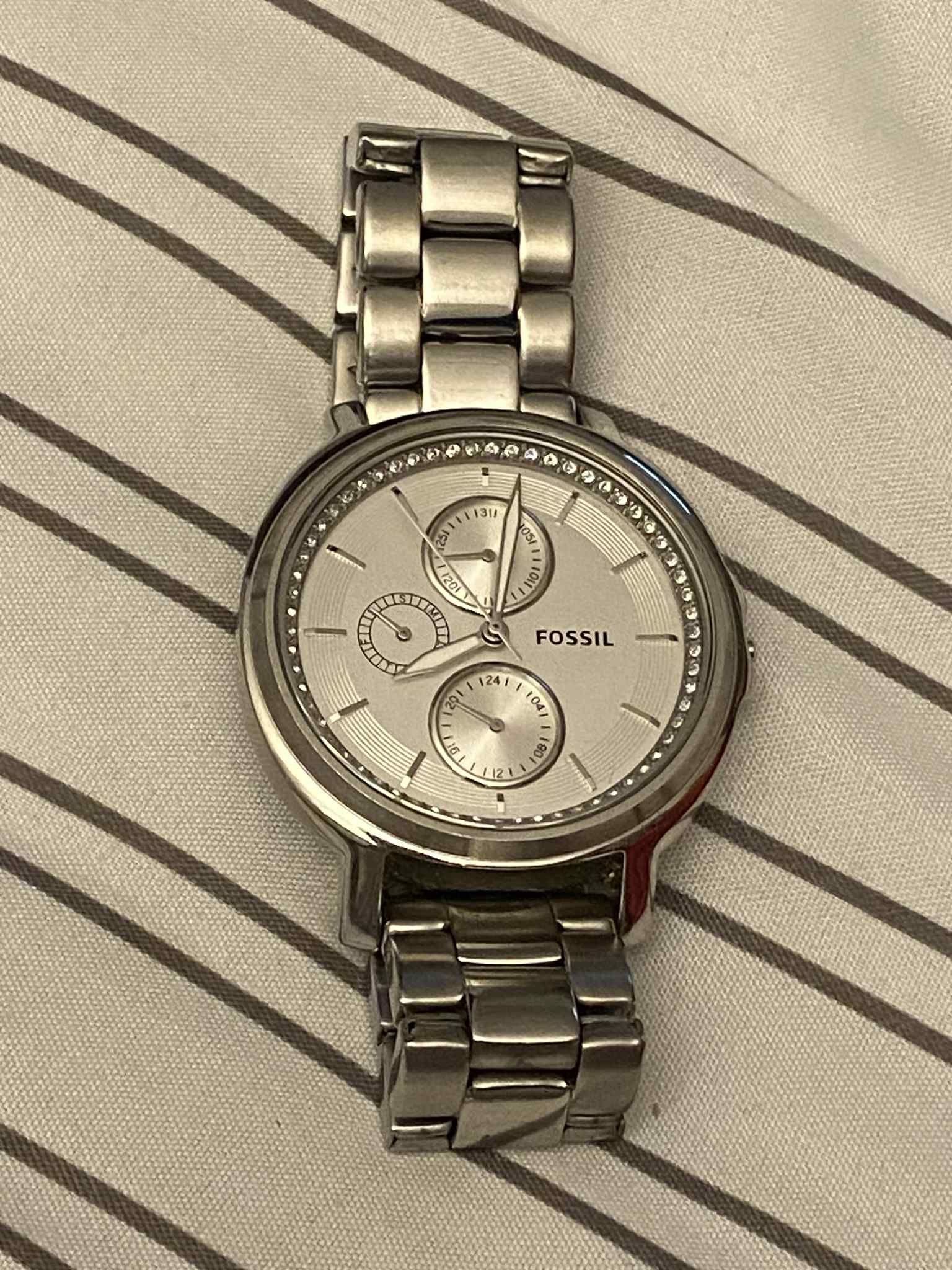 Fossil Watch For Parts Or Repair 