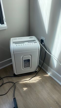 Aurora Paper Shredder