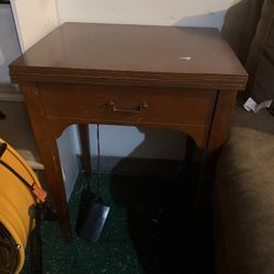 Singer Sewing Table