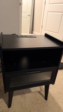 Night stand table