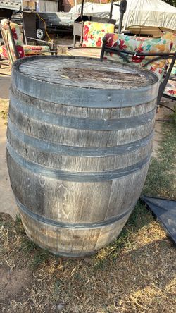 Wine barrel
