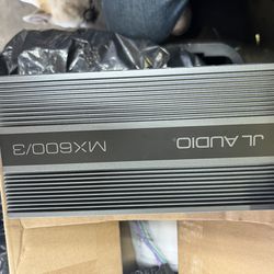 Jl audio mx600/3  marine amplifier