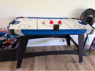 Hockey table