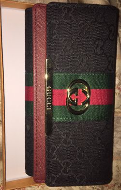 Gucci wallet