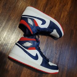 JORDAN MID 1 USA