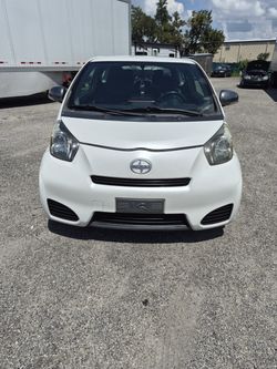 2012 Toyota Scion iQ