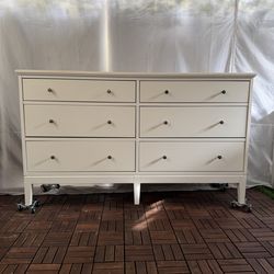 White Dresser Ikea Idanas 6 drawers -soft close mechanism-