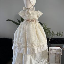 Ropon de bautizo para niña