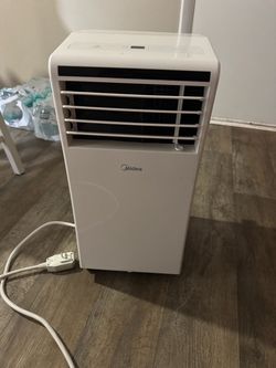 8000 BTUs portable air conditioner