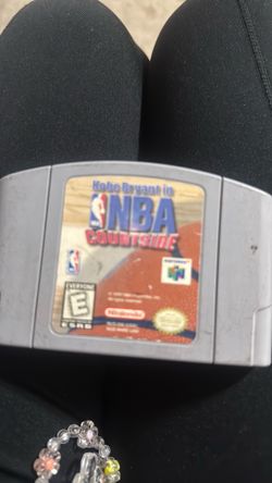 Kobe Bryant in NBA courtside Nintendo 64 game cartridge