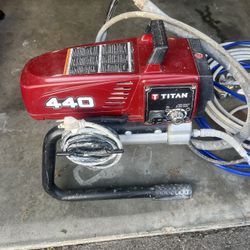 Titan 440 Impact Airless Paint Sprayer
