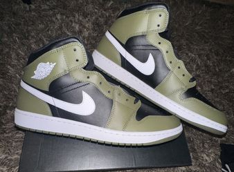 Air Jordan 1 Mid