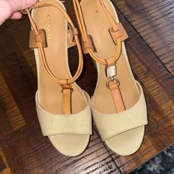 Coach - Heels 