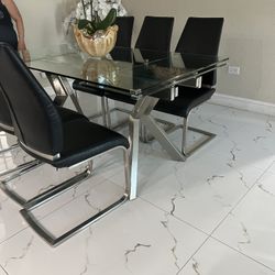 El Dorado Dinning Table 