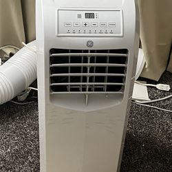 GE Portable Air Conditioner 6,000 Btus Great Condition !!