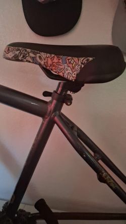 Goon seat trade for a maxxie