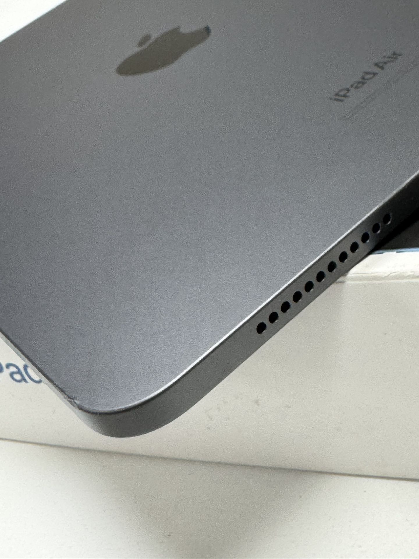 iPad Air 5th Generation M1 Chip