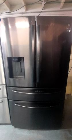 Samsung 4 Door Black Stainless Refrigerator
