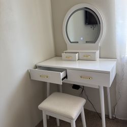 Vanity table with LED mirror