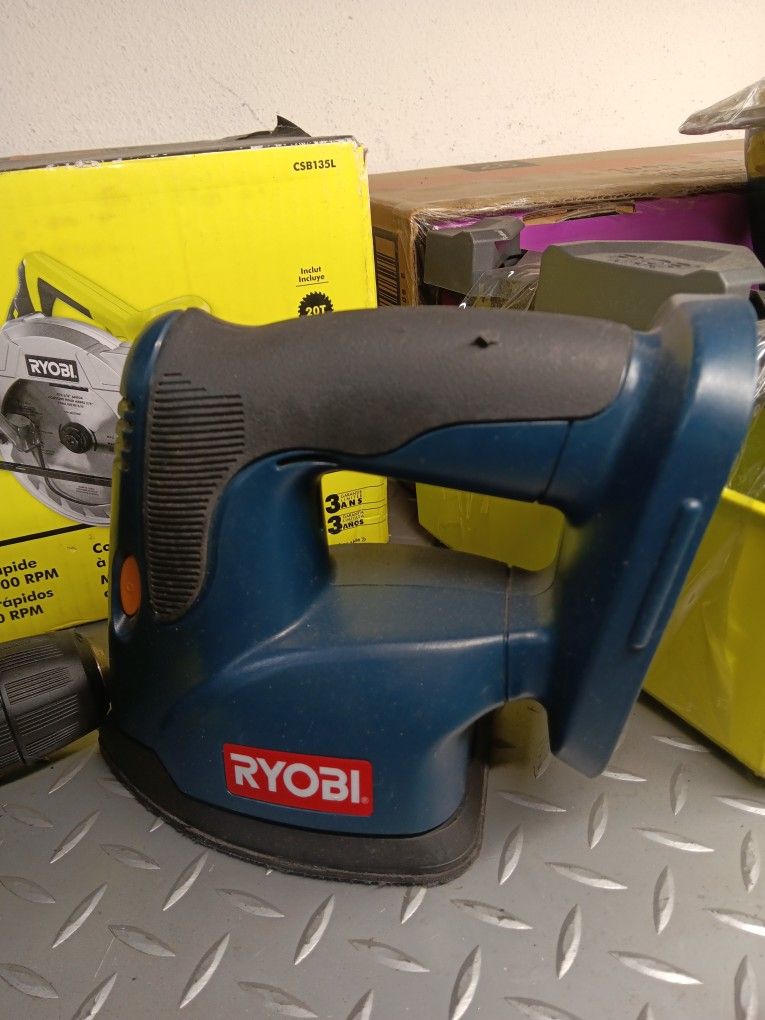 Ryobi P400 18V ONE + Corner Cat Finish Sander 11,000 Orbits Per Min Clean. Tool-Only