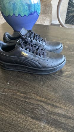 Puma black size 5.5 grade school