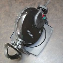 Waffle Maker