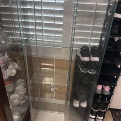 White Glass Curio Cabinet 