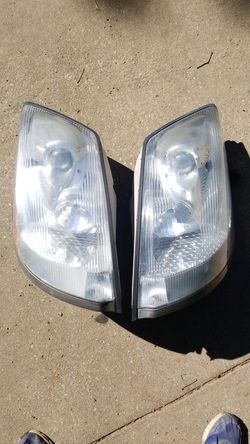 Headlights for Volvo semi